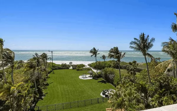 Luxury Beachfront Living at 1067 Westway Drive, Sarasota, FL: A Masterpiece of Coastal Elegance,Homi Kamalimoghaddam