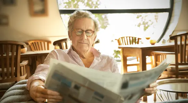 What's Happening with Mortgage Rates?,James Lynch