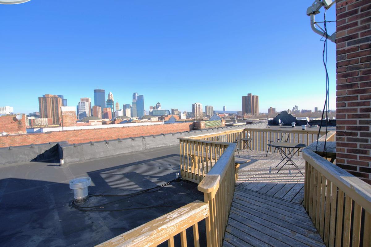 Discover the Perfect Minneapolis Condo with Stunning Skyline Views