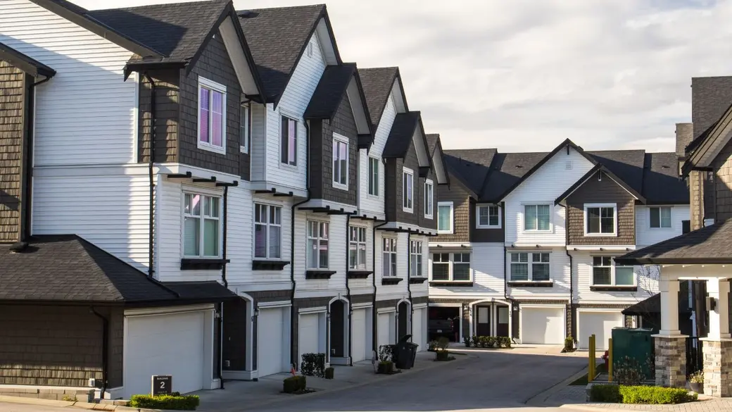 The Benefits of Downsizing to a Townhome in Boca Raton and Delray Beach