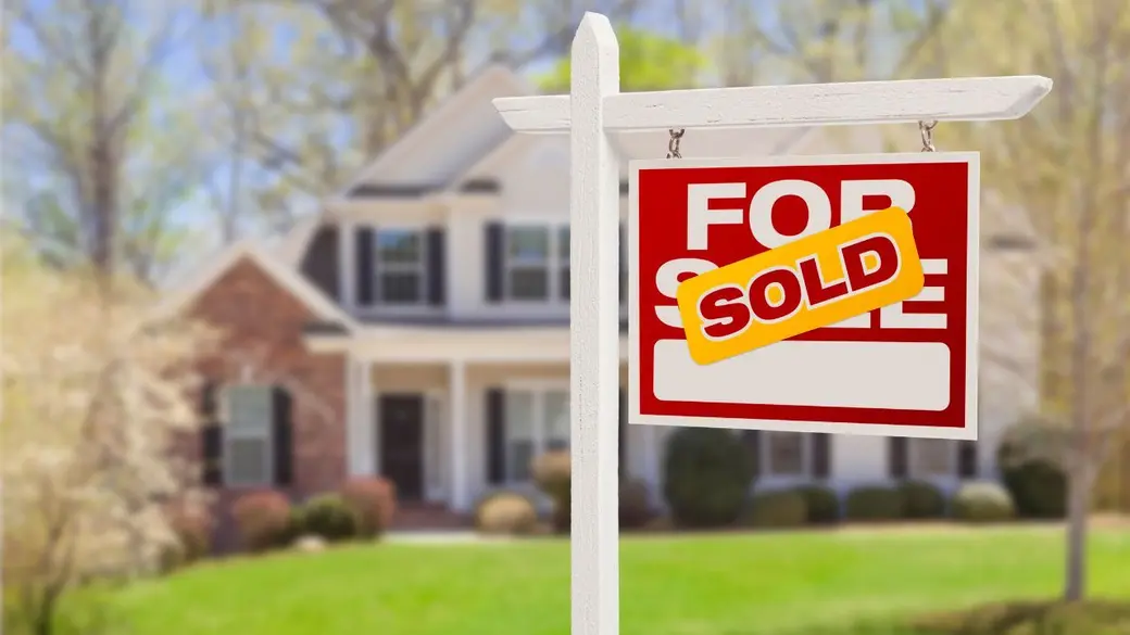 Navigating the Competitive Real Estate Market in Boca Raton and Delray Beach: Expert Advice