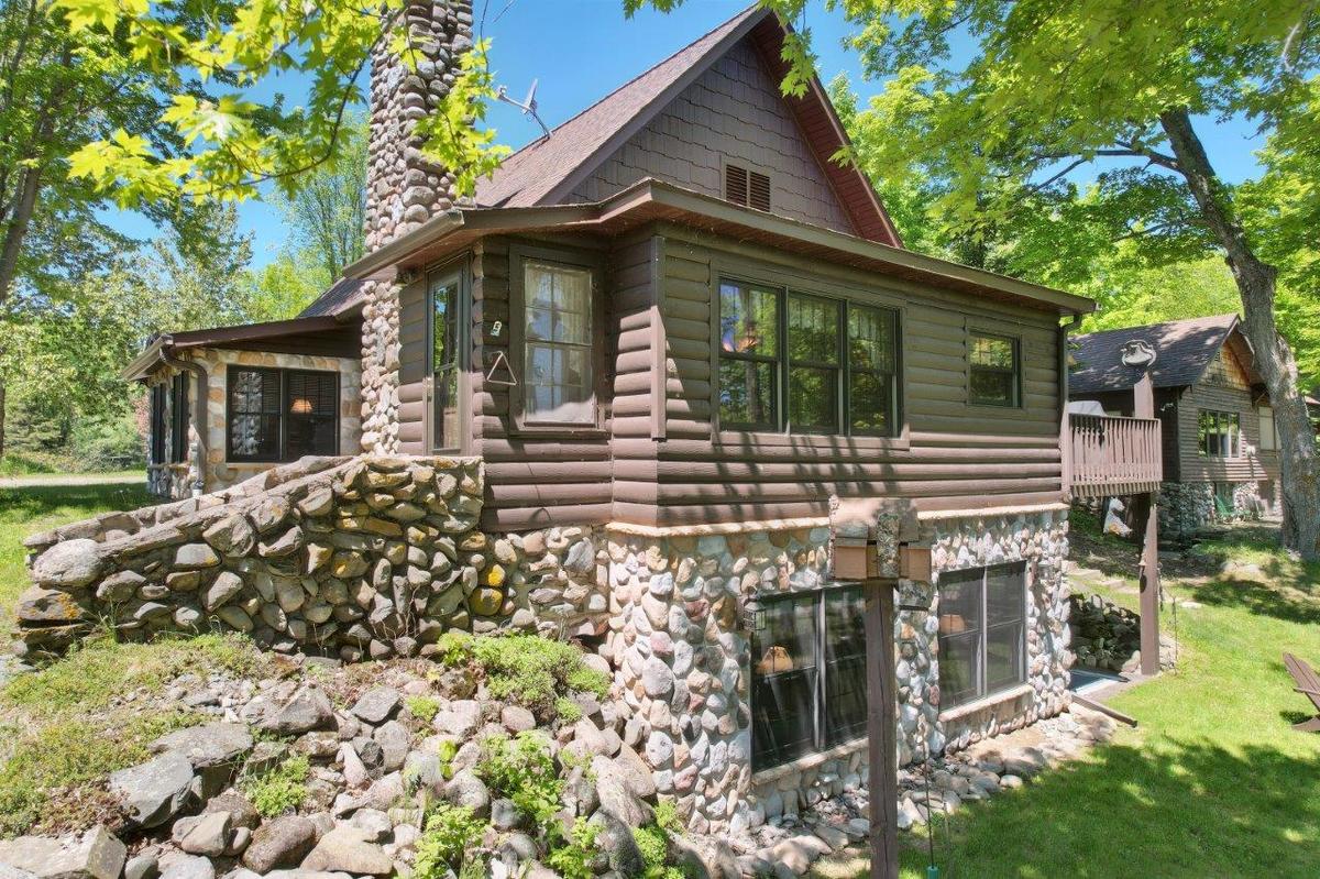 4493 HAZEN INN LN 4 on Long Lake, Phelps, WI MLS207078 Elia...