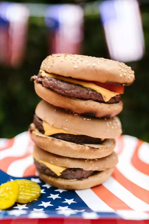 5 Step Guide to Host the Perfect 4th of July BBQ,Ken And Susan Rosengren