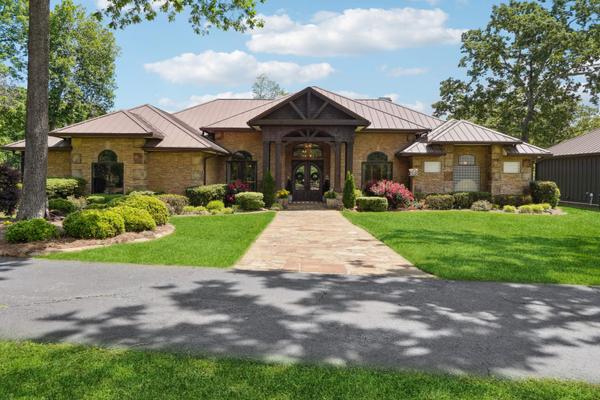 Silver City Farm House