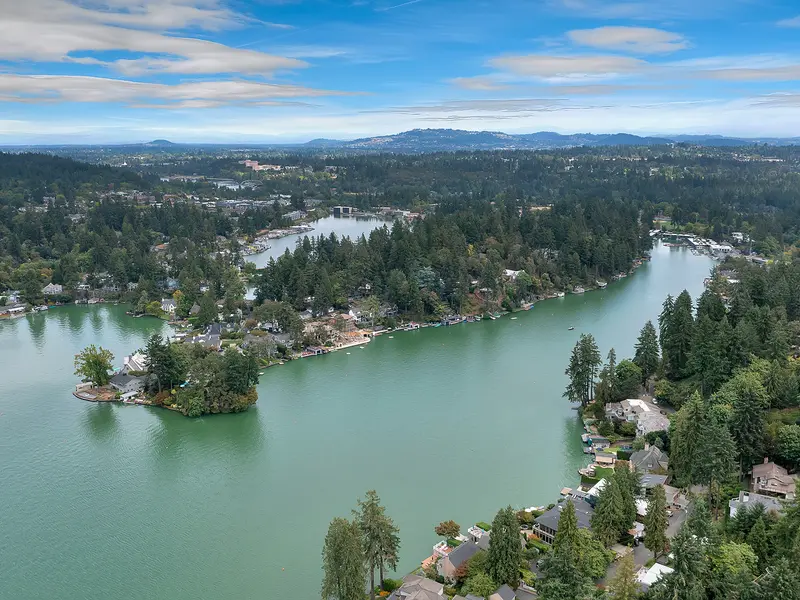 Lake Oswego