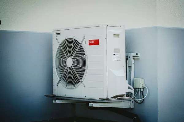 How to Keep Your Home Air Conditioning System Running Efficiently this Summer!,Andrew Krysler