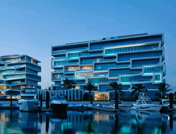 Living the high life – luxury condo buildings in the Bahamas,Lou Jupp