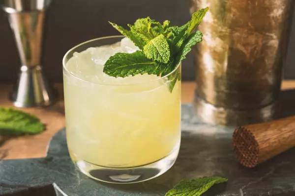 Summer 2024 Cocktail Trends: Elevate Your Mixology Game,Scott Cooper