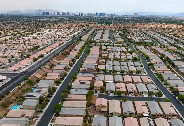 Las Vegas Housing Crisis: A Desert Mirage of Affordability,Bret Jenny