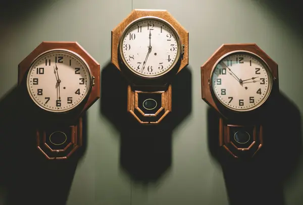 Focus on Time in the Market, Not Timing the Market,Bernice Devries