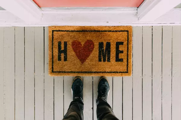 Conquering Your First Home: Essential Tips for First-Time Homebuyers,Leisel L. Taylor