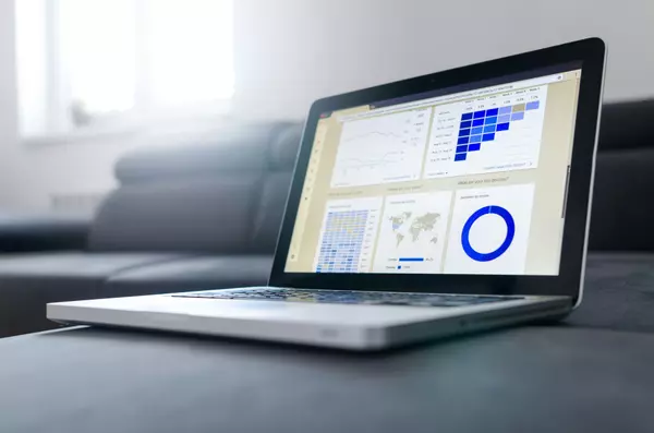 Mid-Year Real Estate Market Update for 2024: Essential Insights for Buyers and Sellers