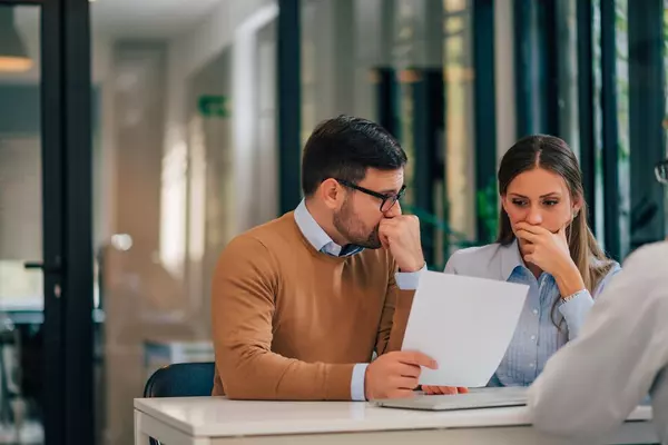 BEWARE of Real Estate Scams!