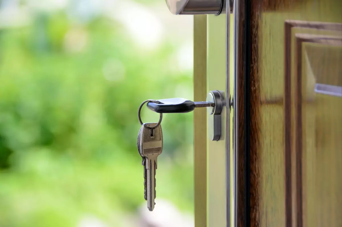 Handing House Keys