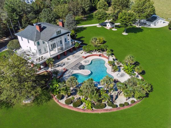 North Georgia Luxury Estates on Acreage | Monroe & Dahlonega Spotlight | Gold Peach Realty,Gold Peach Realty