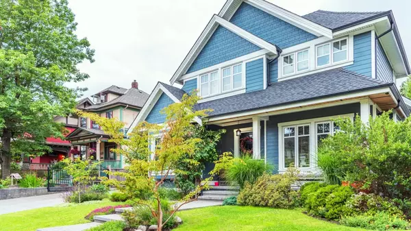 How to Improve Curb Appeal Before Selling,Dondre Berry