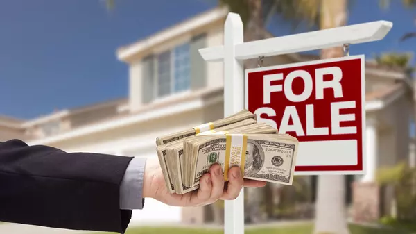 Cash Offer vs Traditional Sale with a Realtor
