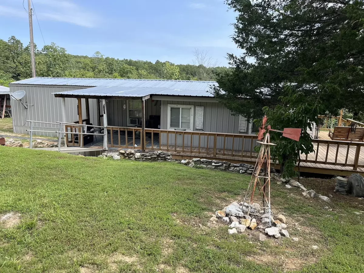 Country Home in the Ozarks11