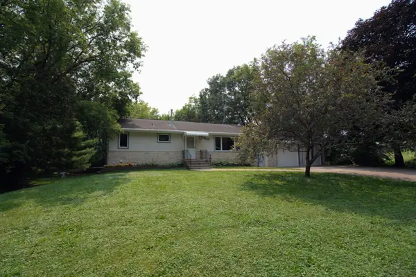 OPEN HOUSE! Well Kept Maple Grove Home Next to Donahue Park,Chuck Carstensen