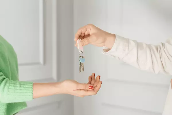 How do I know I am ready to buy a home?,Shana Rivers