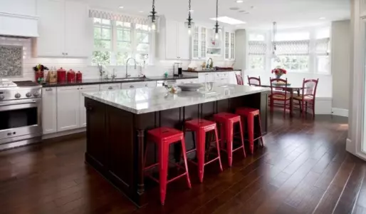 Pantone's 2023 Color of the Year Deviates From Expectations,Kolton Villa