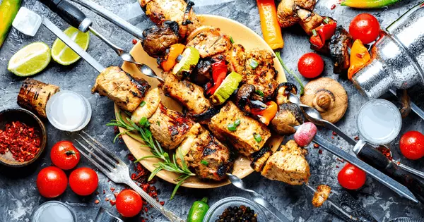 How to Host the Perfect Summer BBQ,Park Realty