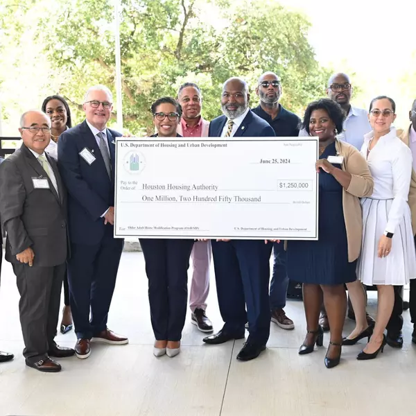 Noticia Houston Housing Authority (3)