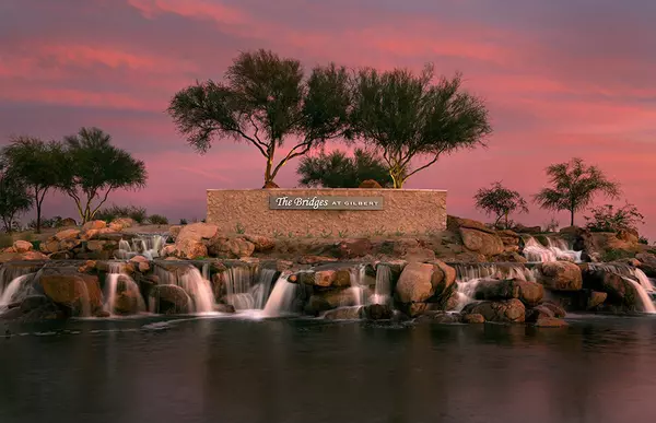 feature image of The Bridges at Gilbert: Your Ideal Community in Arizona