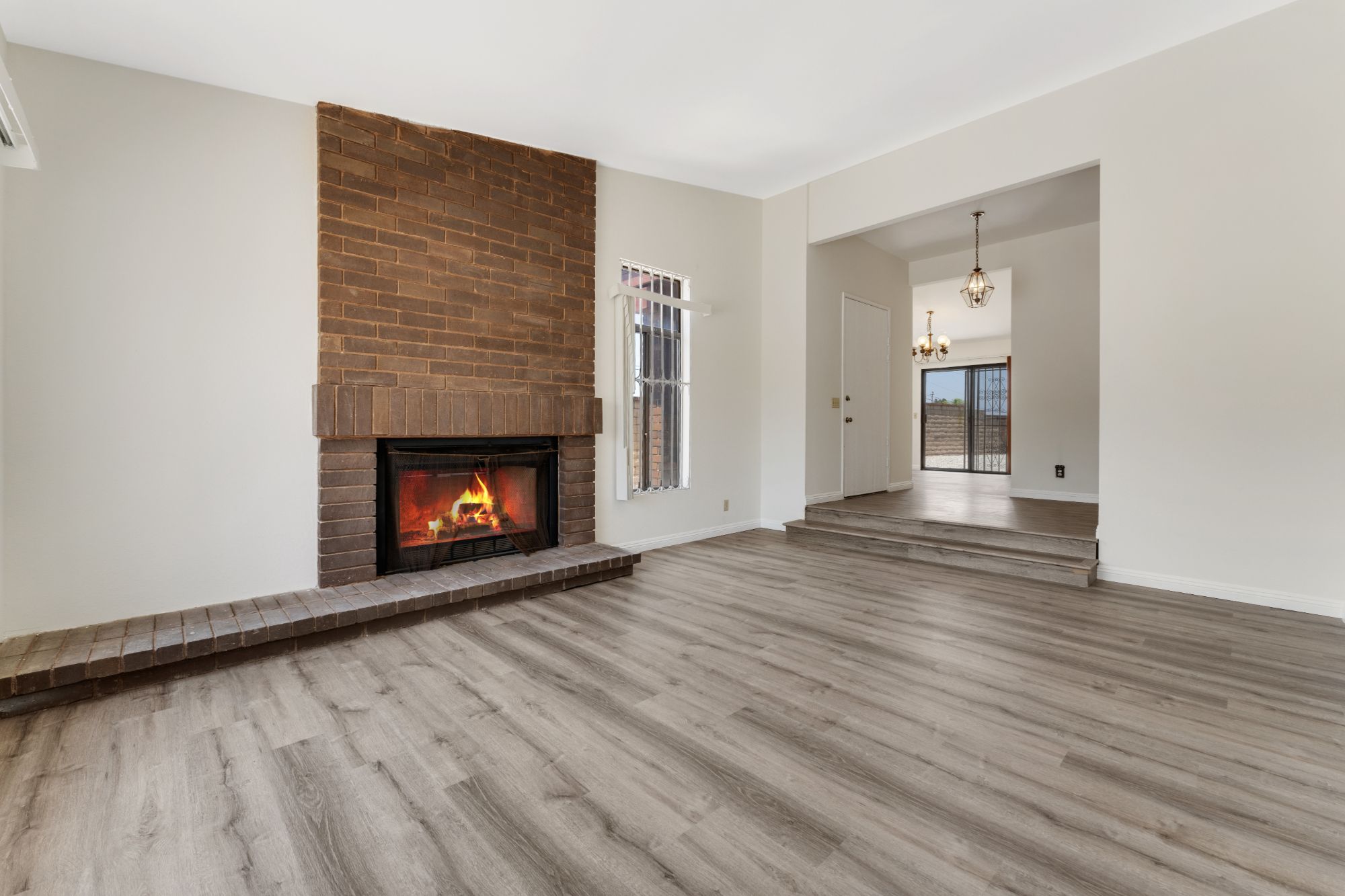 715 Metro Dr - dsc06025