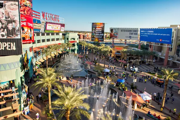 feature image of Glendale, Arizona: Your Ultimate Guide to Living in the Valley