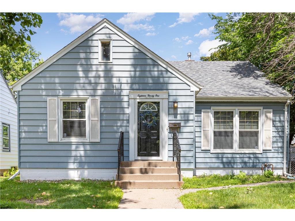 Discover Your Dream Home at 1891 Orange Avenue East in Saint Paul