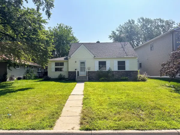 Price Reduced! 3BR/1BA One-Story in Prime Hopkins Location,Chuck Carstensen