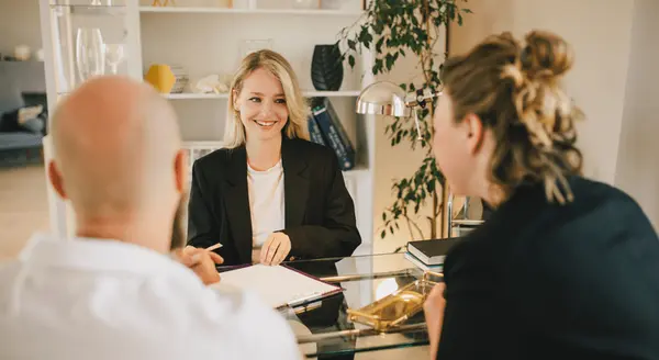 Tips for Finding the Perfect Local Real Estate Agent,James Lynch