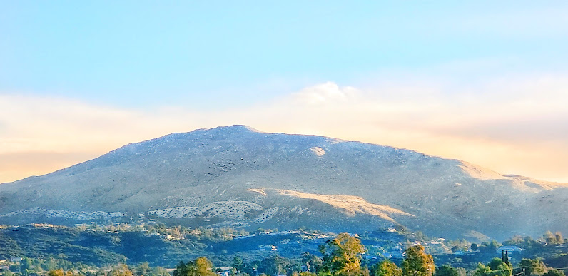 Does-it-snow-in-alpine-Viejas-Mountain