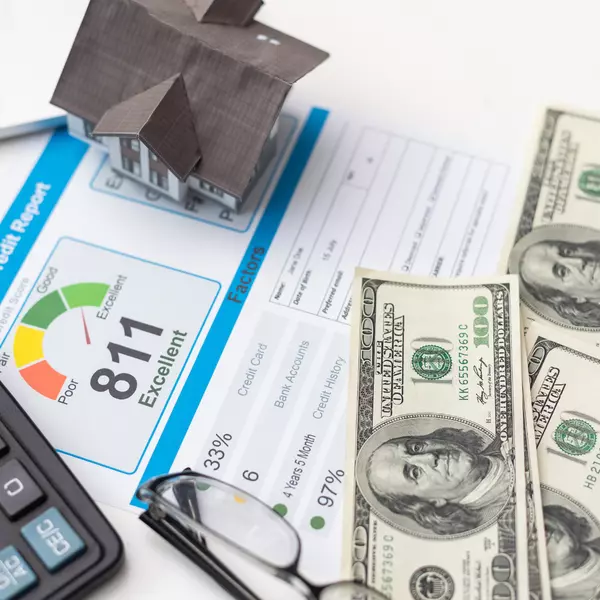 Credit Impacts of Foreclosure Prevention in Tampa Bay: A TJM Home Team Guide,Thomas J. Morillo