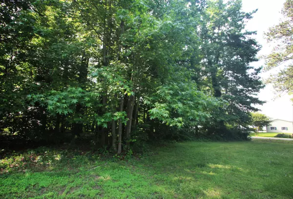 Build Your DREAM Home!  Two Lots for sale in River Town. Tappahannock VA