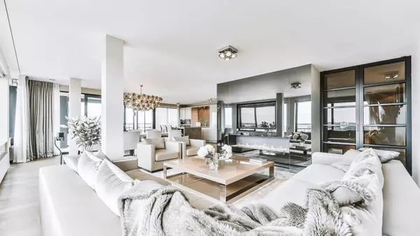 Real Estate Staging Services