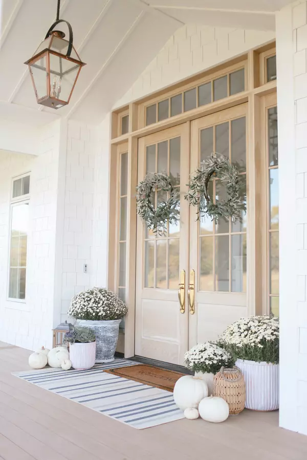  4 Fall Fixes for a Front Porch That Sells,Ken And Susan Rosengren
