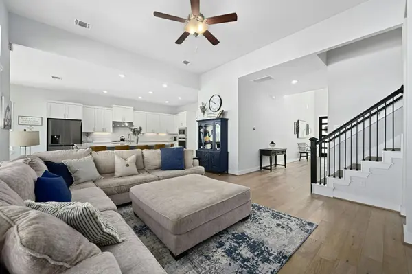 007-467621-20024 Crested Caracara Lane 26_13510345 (1)