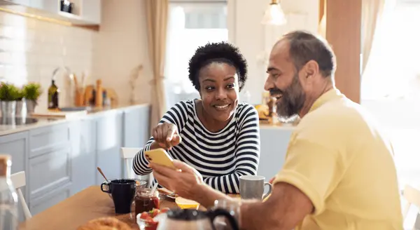 How the Economy Impacts Mortgage Rates,Arslan Jamil