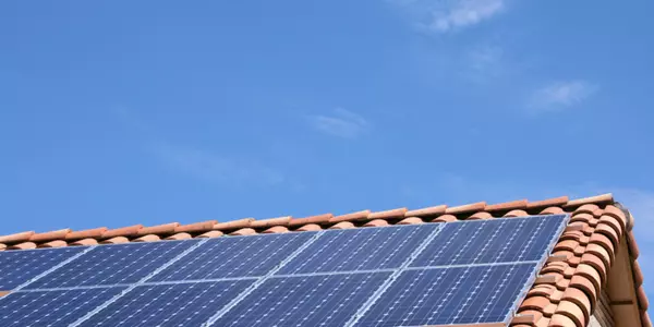 feature image of Why Solar Panels May Not Be the Best Investment for Arizona Homeowners: A Comprehensive Financial Analysis