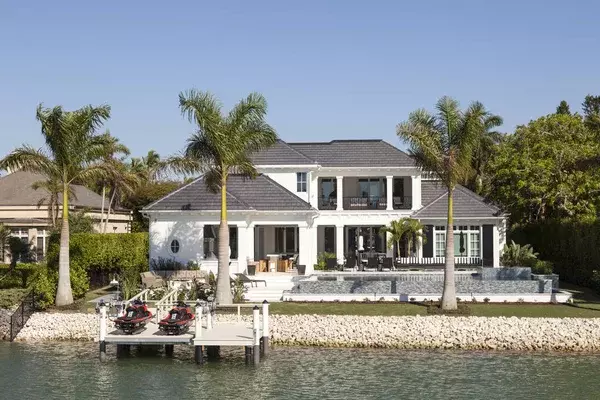 Luxury Waterfront Home Sold ,Kim And Dave Donahue