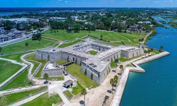 Exploring the History of St. Augustine: America’s Oldest City ,Kevin Howard