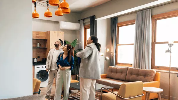 feature image of How to Ace Your Final Walk-Through: Essential Checklist for a Smooth Closing