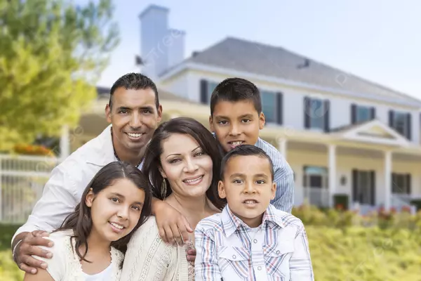 pngtree-hispanic-family-in-front-of-beautiful-house-residential-father-people-photo-picture-image_7103956