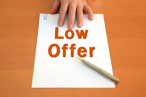 How to Handle Lowball Offers for a Quick Sale 2024 | Living in Idaho at LPT Realty,Living In Idaho