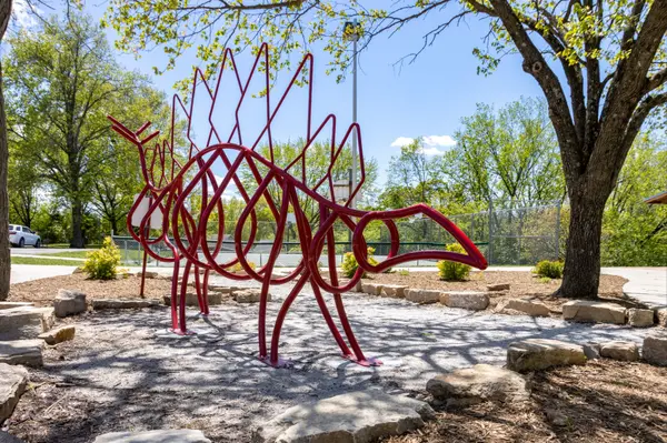 dinosaur art in Ballwin park