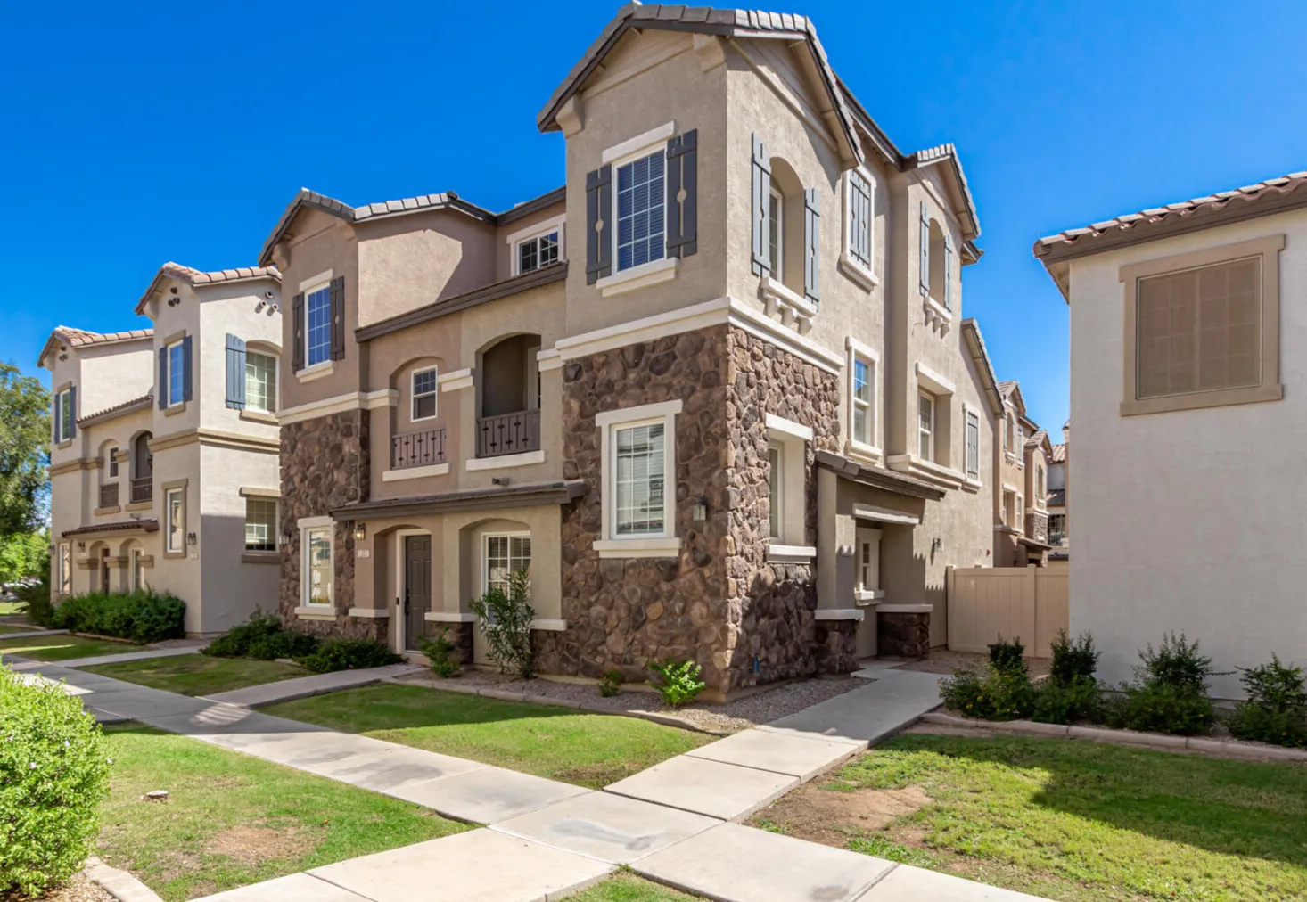 gilbert townhomes