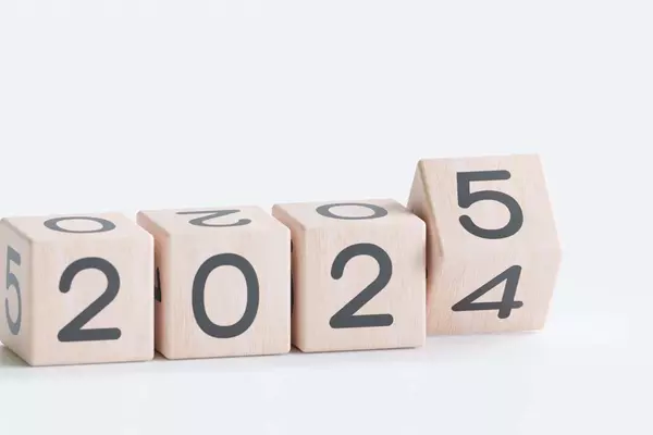 Home Loan Trends: 2024 Recap & 2025 Outlook,Lyndsey Johnson