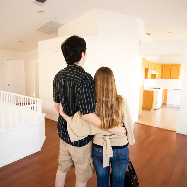 Pros and Cons of First-Time Homebuyer Programs